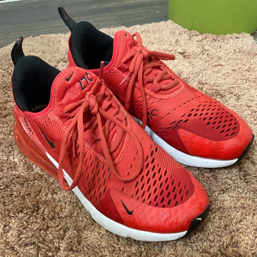 Nike Air Max 270 Habanero Red size 9.5
